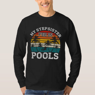 Schwimmer Schwimmwitz Retro Stiefschwester Pipi im T-Shirt