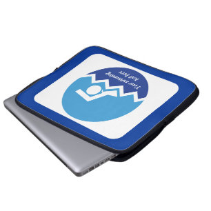 Schwimmgeschenke, Schwimmer auf einem blauen Kreis Laptopschutzhülle