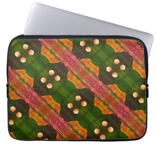 Sci-Fi - Fantasy Alien Space Planet Worlds Laptopschutzhülle