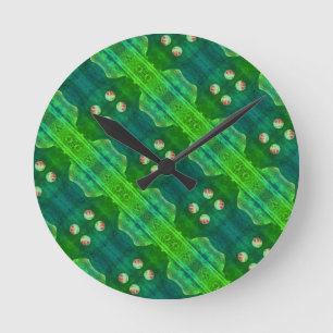 Sci-Fi - fantasy alien space planet worlds         Runde Wanduhr