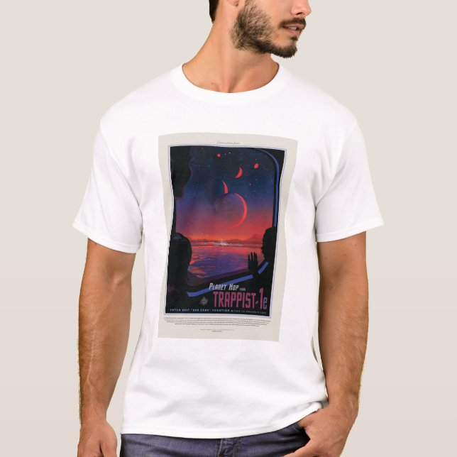 Sci-Fi Travel Ad, Planet Trapist-1e T-Shirt (Vorderseite)