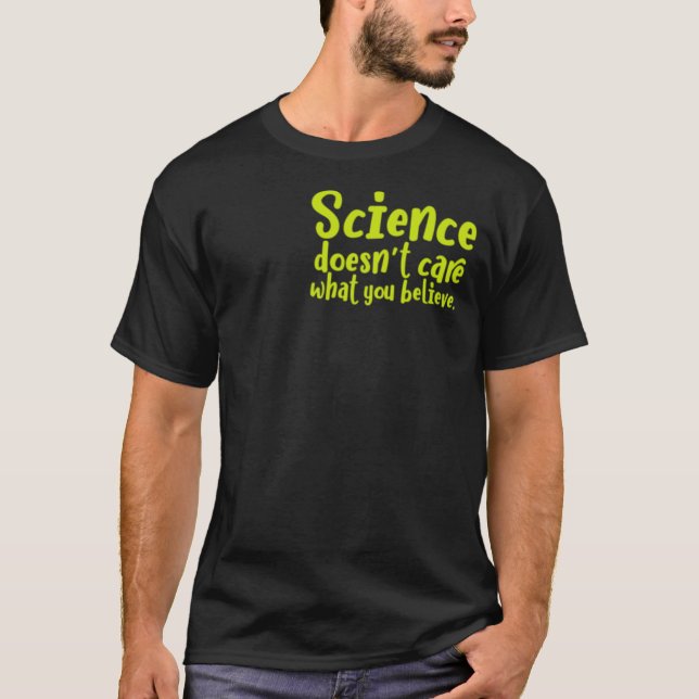 Science doesnt care what you believe family boy T-Shirt (Vorderseite)