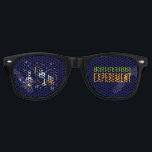Science Party Partybrille<br><div class="desc">Herzlich willkommen bei einer fantastischen Kindergeburtstagsfeier zum Thema Naturwissenschaften mit unserer Chemistry Set Sonnenbrille! Diese faszinierende Sonnenbrille zeichnet sich durch ein chemisches Set-Design mit neonfarbenen Akzenten aus, das den perfekten Ton für Ihre Wissenschaftsfeier bildet. Halten Sie es am Eingang, um Ihre Gäste zu begrüßen und begeistern Sie sie für einen...</div>