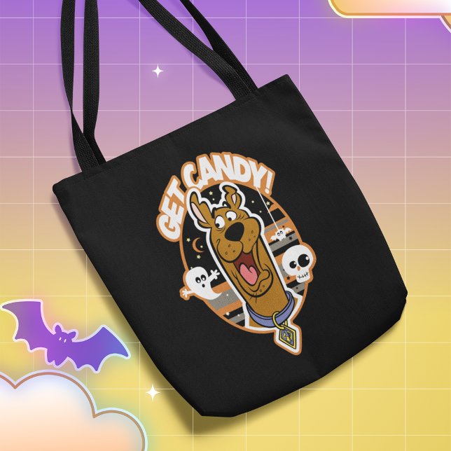 Scooby-Doo| Gebt Süßigkeiten! (Tote on Halloween background)