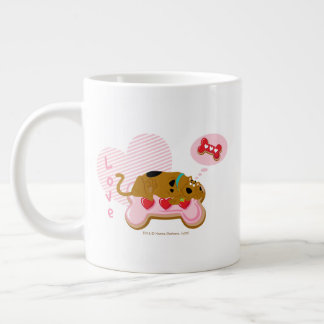Scooby-Doo - herzdekorierte Scooby-Snacks Jumbo-Tasse