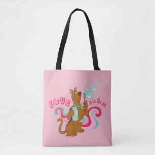 Scooby-Doo - Love Is In The Air