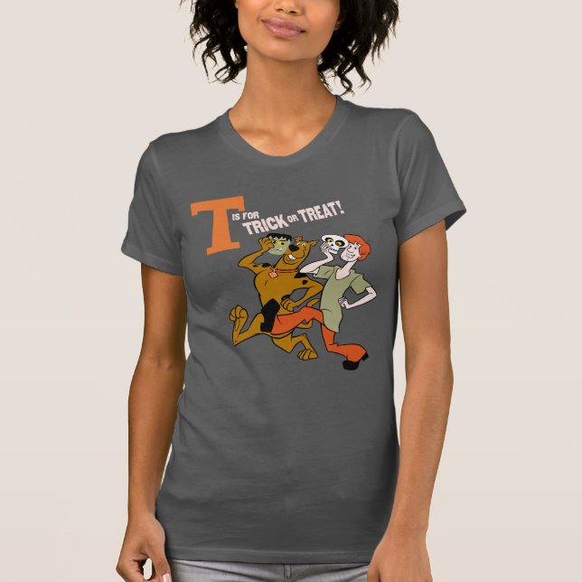 Scooby-Doo | T ist für Trick oder Treat T-Shirt (Vorderseite)