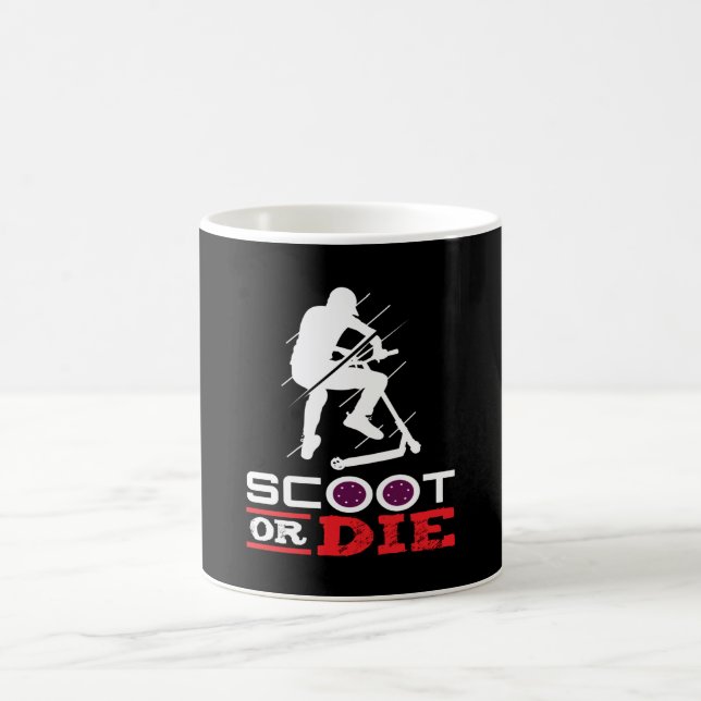 Scooter-Scooter mit Scooter oder Die Scooter Kaffeetasse (Mittel)