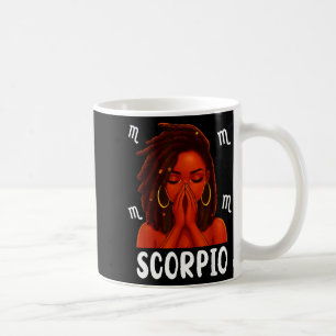 Scoro Loc'd Schwarze Frau Bete Christlicher Zodiac Kaffeetasse