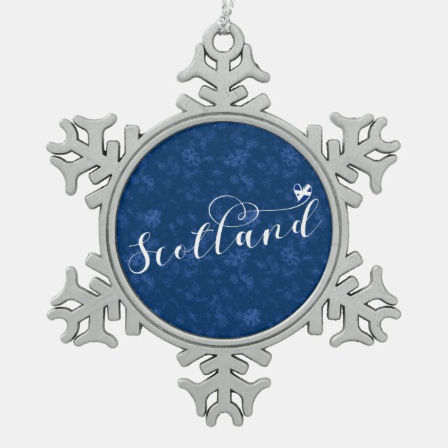 Scotland Flag in Heart (Schottischer Salreifen) Schneeflocken Zinn-Ornament (Vorderseite)