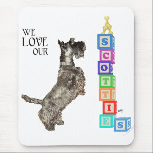 Scottie Finds a Prize Mousepad