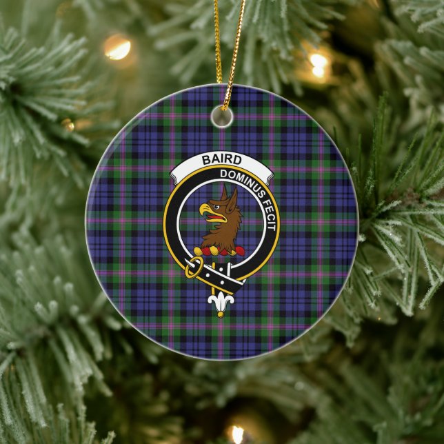 Scottish Clan Baird Modern Tartan und Wappen Keramik Ornament (Baum)