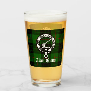 Scottish Clan Gunn Wappen Abzeichen und Tartan Glas