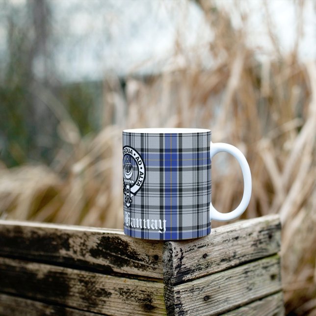 Scottish Clan Hannay Wappen Abzeichen und Tartan C Kaffeetasse (Von Creator hochgeladen)
