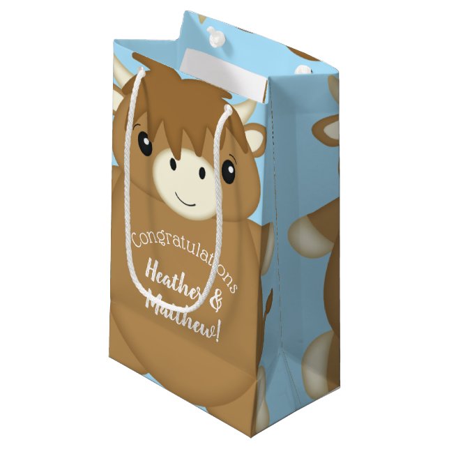 Scottish Highland Cow Baby Shower Blue Kleine Geschenktüte (Vorderseite Schrägansicht)