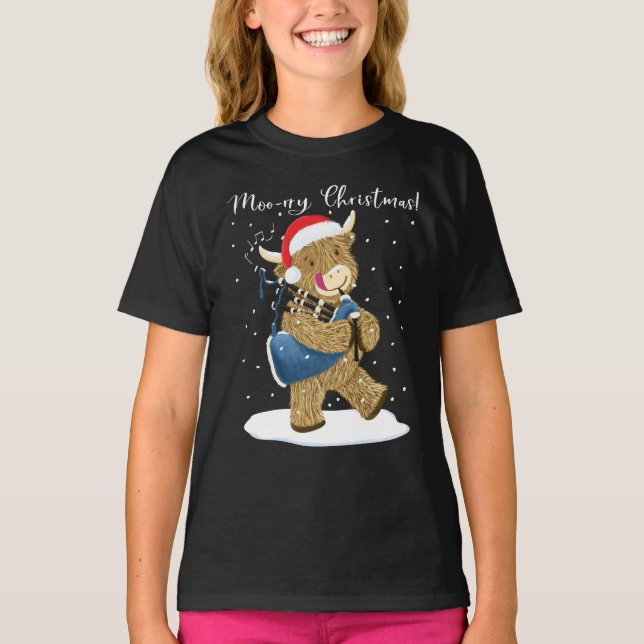 Scottish Highland Cow Plays Christmas Bagpipe T-Shirt (Vorderseite)