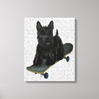 Scottish Terrier und Skateboard