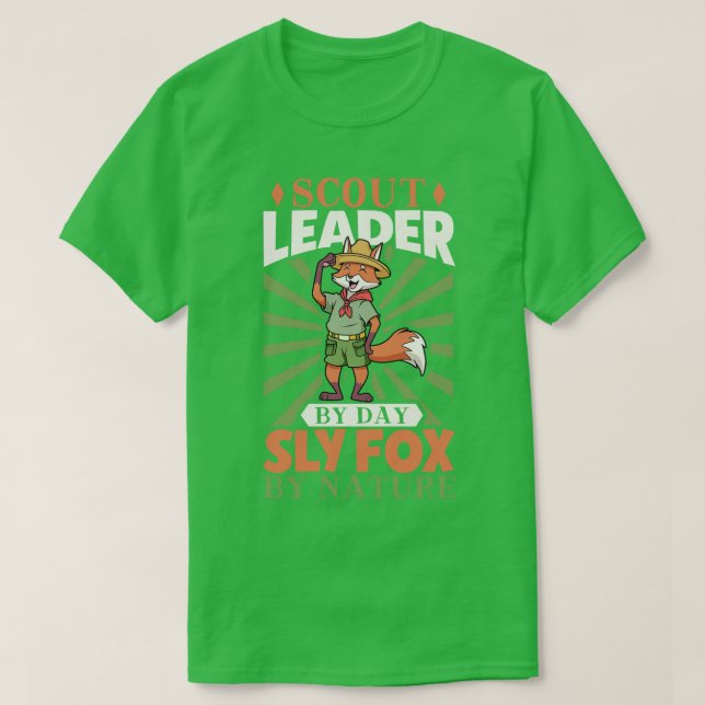 Scout Leader by day Sly fox by nature Cub Master T-Shirt (Design vorne)