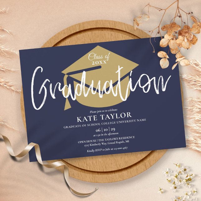 Script Abschluss Navy Blue und Gold Grad Party Einladung (Von Creator hochgeladen)