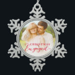 Script First Christmas Verlobt Holiday Foto Schneeflocken Zinn-Ornament<br><div class="desc"></div>