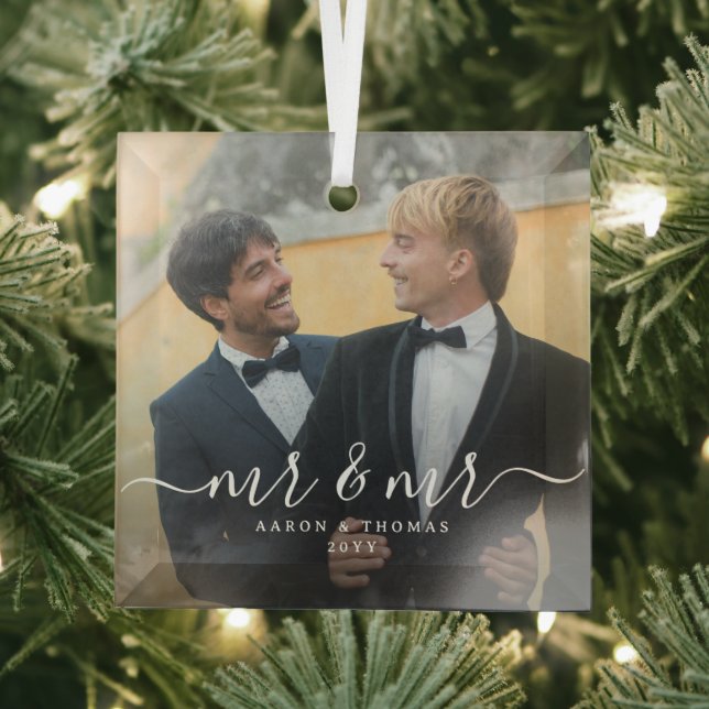 Script Mr & Mr Newlyweds Photo Christmas Ornament Aus Glas (Insitu)