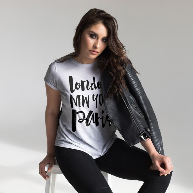 Script Typografy - London, New York, Paris T-Shirt (Von Creator hochgeladen)