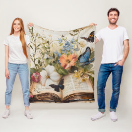 Scripting Blooms Serene Fleecedecke