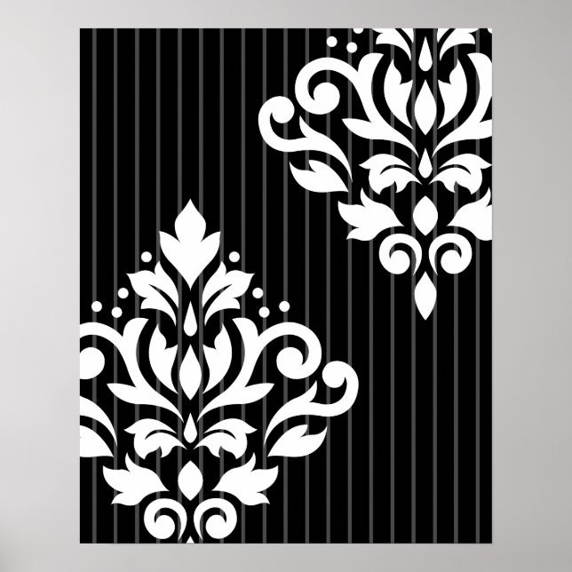 Scroll Damask Art I White über graue Streifen und  Poster (Vorne)