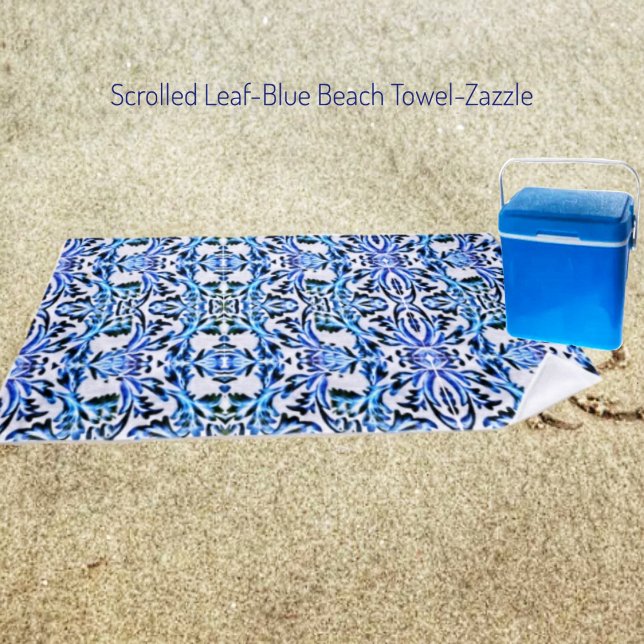 Scrolled Leaf Blue Strandtuch (Von Creator hochgeladen)