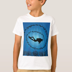 Scuba Diver in einem Fischschuss T-Shirt