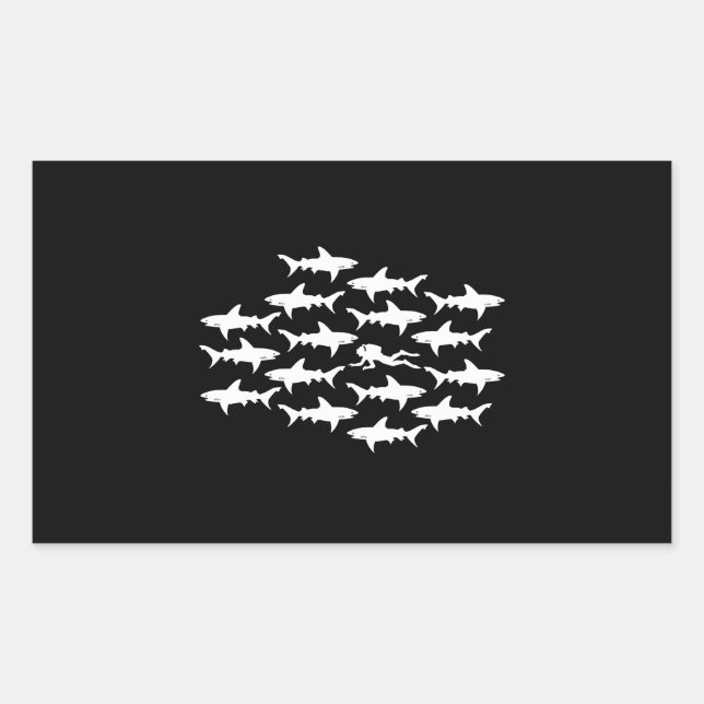 Scuba Diver Schwimmen mit einer Haifischschule Rechteckiger Aufkleber (Vorderseite)