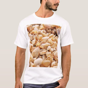 Sea Beach Muschel: Sommer texturiert Hintergrund T-Shirt