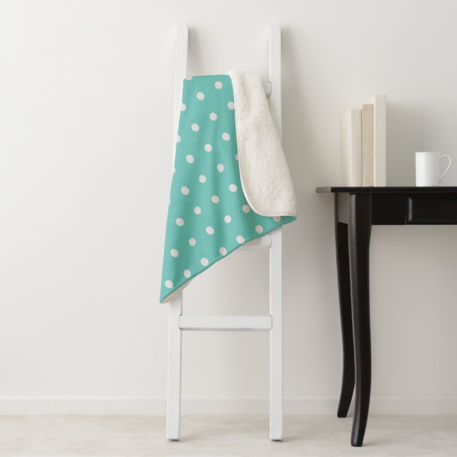 Sea Foam Green und White Polka Dots Sherpadecke (Beispiel)