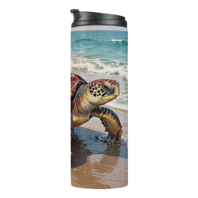 Sea Turtle and Baby Illustration  Thermosbecher (Nach rechts gedreht)