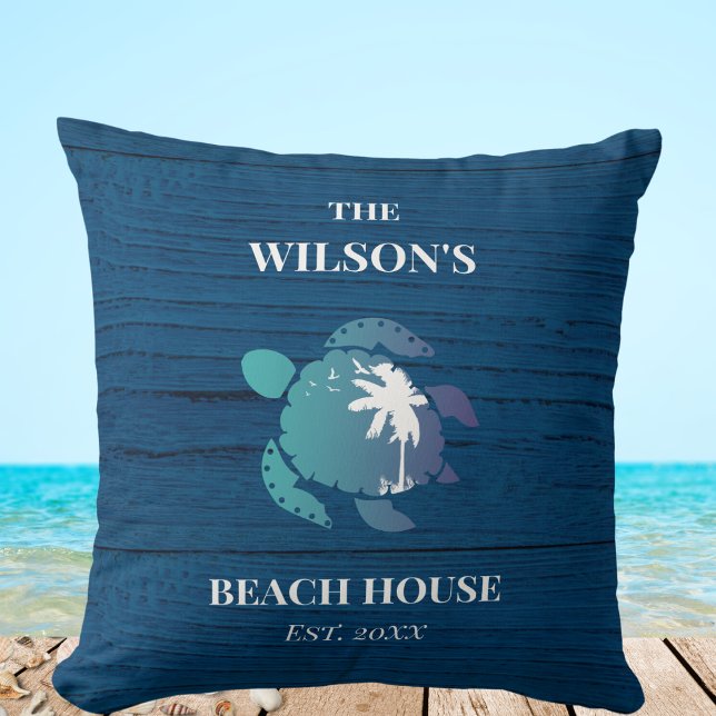 Sea Turtle Navy Blue Wood Family Name Beach House Kissen (Von Creator hochgeladen)