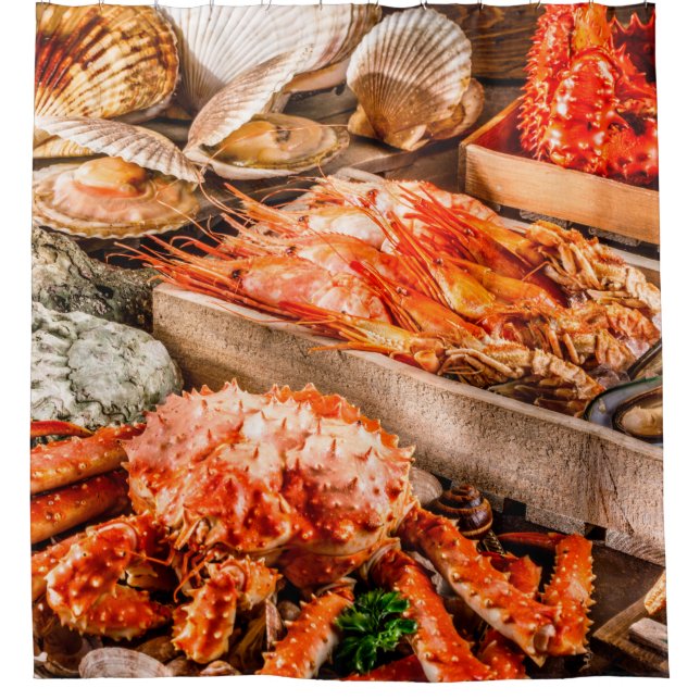 Seafood cuisine plate as an ocean gourmet dinner b duschvorhang (Vorderseite)