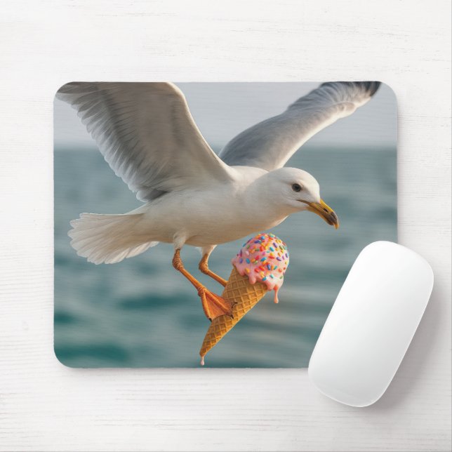 Seagull mit einem Schmelz-Eiscreme-Kon Mousepad (Mit Mouse)