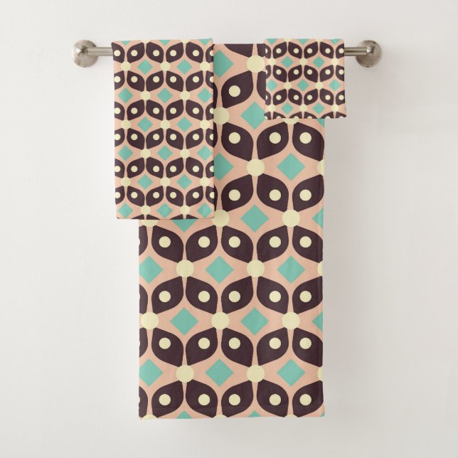 Seamless geometric pattern in dark brown leaf  badhandtuch set (Insitu)