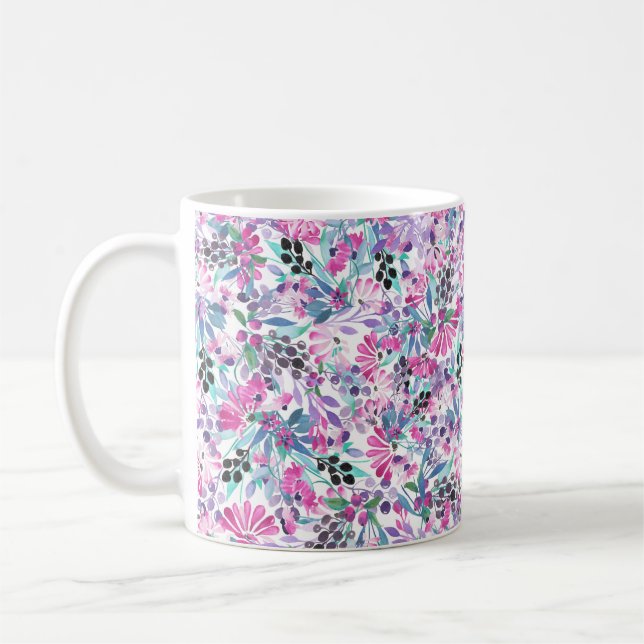Seamless pattern of purple flowers and berries,blu kaffeetasse (Links)