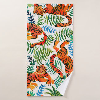 Seamless pattern with painted in watercolor tigers badehandtuch
