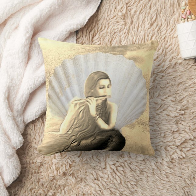 Seashell and Woman Playing Flute Throw Pillow Kissen (Decke)