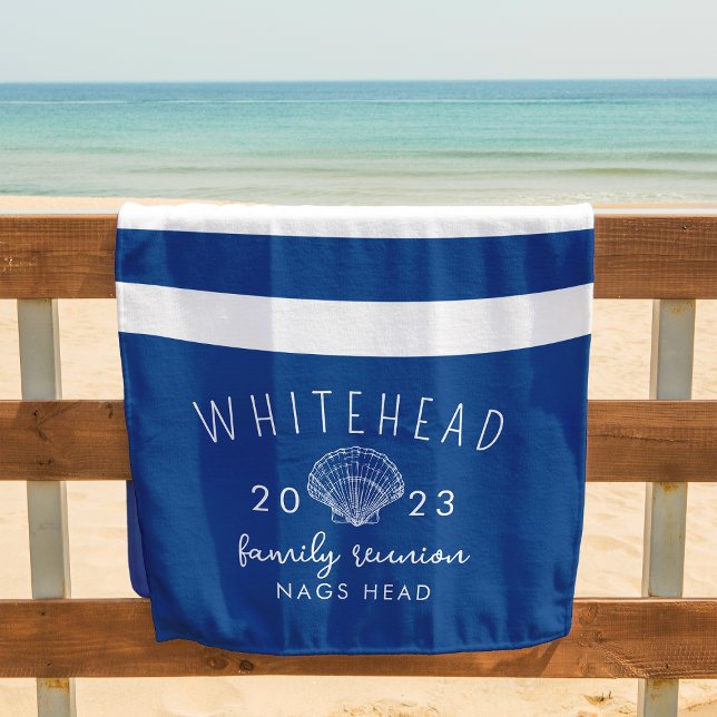 Seashell Royal Aqua Blue Monogram Strandtuch (Von Creator hochgeladen)