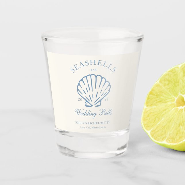 Seashells und Hochzeitsglocken-Junggeselinnen-Absc Schnapsglas (Vorderseite)