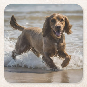 "Seaside Fun: A Cocker Spaniel Play in the Ocean Rechteckiger Pappuntersetzer