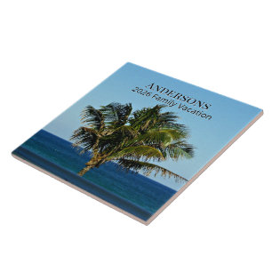 Seaside Palm Moment Familienname & Reisejahr Fliese