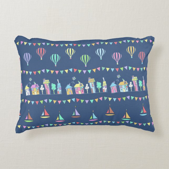 Seaside Town Sail Boats and Bunting Pattern Blue Dekokissen (Vorderseite)