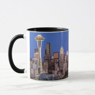 Seattle, Downtown und Rainier am Twilight Tasse