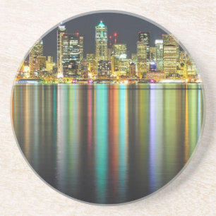 Seattle-Skyline nachts mit Reflexion Untersetzer