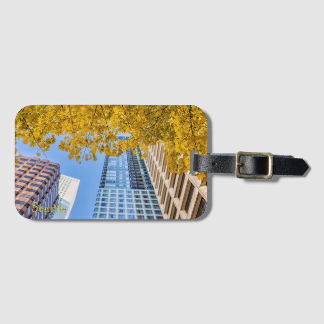 Seattle-Stadtbild-Skyline und Herbstbaum Gepäckanhänger (Vorderseite (Horizontal))