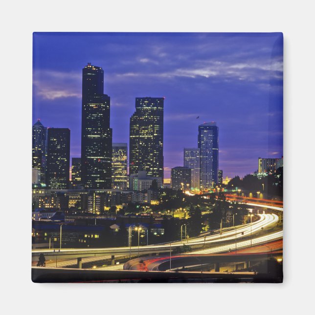 Seattle, Washington Skyline in der Nacht Magnet (Vorne)